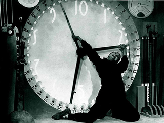 Illustration for article titled The Short, Strange History of Decimal Time